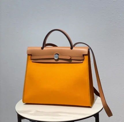 Canvas bag Size: 31*15*10cm