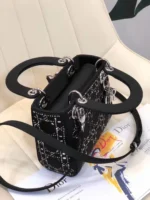 Black leather shoulder strap with full set of original packaging - Image 2
