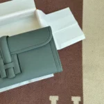 Almond Green - Image 2