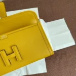 Amber Yellow - Image 6