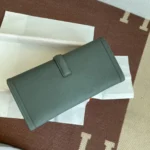 Almond Green - Image 6