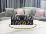 30 Montaigne Chain Clutch Bag Size: 27.5*12*2 cm - Image 7