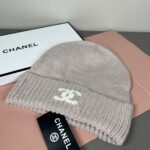Chanel官网品质香奈儿秋冬网红时尚博主推荐款毛线帽，小红书爆款，手感超柔软舒适的针织线帽，弹性极佳！ - Image 2