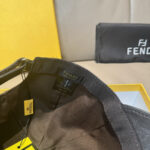 New shipmentComes with box bag, Fendi's new original baseball cap, double F-jacquard, a perennial hot selling item at the counter, with excellent reputation. Customized 1:1 mold, original jacquard sail fabric+top layer cowhide, lightweight and breathable! Excellent quality, basic head circumference of 56, adjustable patch. The picture must be sold! - Image 7