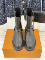 Louis Vuitton trainer boots - Image 7