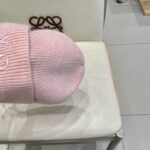 LV路易威登新款毛线帽，专柜款，正品开模 - Image 9
