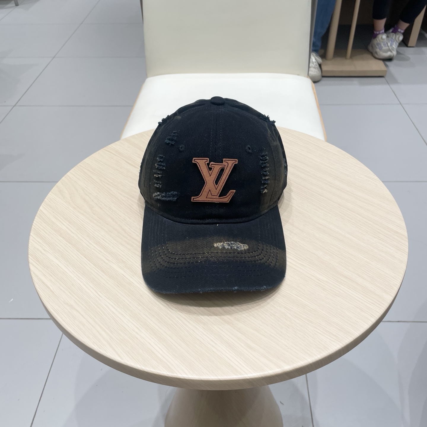 LV路易威登原单刺绣棒球帽  轻盈透气。完美版型，独家实物拍摄，男女适用