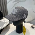 FENDI芬迪 老花系列棒球帽🧢 经典FF中古单品，气质穿搭单品，质量杠杠👍 - Image 2