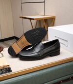 Gucci leather shoes, loafers - Image 3
