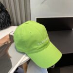 Balenciaga Balenciaga baseball cap. My family has already mastered Balenciaga's craftsmanship, which is sure to be a hit. Balenciaga's new washed cotton baseball cap is a must-haveHeavy industry craftsmanship, double B letter logo, innovative and fashionable trendy styleExclusive physical shooting for both men and women, adjustable for both genders - Image 7
