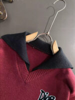 The latest winter sweaters on Dior 2025 official website, synchronized with popular items on sale at counters! Specially supplied wool blended fabric Comfortable to feel It can directly touch the skin, with exquisite embroidered logos and badges that are extremely eye-catching! Details highlight the fashionable charm of big brands Exquisite craftsmanship Stereoscopic cutting style The wearing effect is unbeatable and handsome! All three standards are complete! Size: M-3XL - Image 3