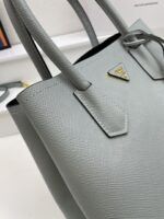 Prada bags - Image 4