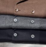LP NuoyoupianyaColor: Black, Coffee, GreySize: M-4XL 178 135 pounds, wearing L, maximum wearing 190 poundsIntroduction: New men's wool suit jacket for autumn and winter 2025. The latest new product on the cabinet, exclusively launched nationwide, uses 60% wool fabric, with delicate and textured feel. The unique design of the entire garment is distinctive, and the pattern and cutting are quite stylish. It follows the brand's usual exquisite and elegant temperament, reproducing the contemporary style of men's clothing design. The most unique feature lies in the minimalist and atmospheric design, with a strong visual effect and strong style. The details and materials are exquisite everywhere, and the showcase is recommended to give men the most exquisite dressing. The high-end temperament is elegant, and it is a must-have for stylish men. - Image 6