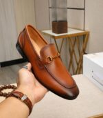 Gucci leather shoes, loafers - Image 5