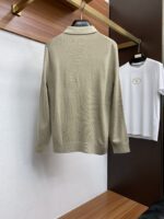 The latest fashion trend effect, fashionable charm, elements, and modern street style of the 2025 autumn and winter new knitted wool sweater long sleeved sweater blend together to create a "heavenly official's work" with full beauty Customer supplied knitted wool fabric! Flat series design! The touch is smooth and delicate, and the breathable and comfortable feeling is impeccable The minimalist and fashionable design comes from the latest techniques of trendy fashion, showcasing avant-garde and unique personality A must-have item for fashionistas to express the meticulous fashion atmosphere of the new season 👫 Same gender design. Size: M-3XL - Image 10