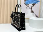 Dior bags - Image 3