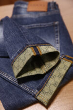 【Gucci Jeans | Classic Denim, Engraved with Luxury DNA】 When street style meets haute couture, a pair of jeans can become a badge of status.
Deconstructing the language of denim with centuries-old craftsmanship, we infuse every inch of fabric with a modern attitude and luxurious details, making everyday wear a silent declaration of taste.
✨ A pair of jeans is an attitude, and even more so, a legacy.
It's not just a wardrobe essential, but also an interpretation of the brand's spirit—
"From suitcases to jeans, we have always defined the boundaries of luxury with the ultimate craftsmanship."
Sizes: 28-42 - Image 8