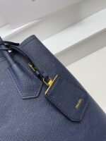 Prada bags - Image 3