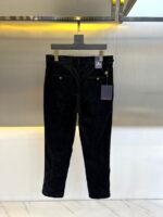The latest men's casual corduroy trousers from 1V Vuitton and SS for autumn and winter, featuring classic slanted pockets and a small straight cut silhouette, are a must-have item for fashionable men's wardrobes! Men's business and leisure versatile and simple style! Fashionable, simple and versatile pants, regardless of body shape or age, any man can wear them with a sense of fashion! Customized from the original factory, made of high-end high gram heavy fleece pure cotton fabric, the fabric feels smooth and soft, with a strong sense of drape. It is super comfortable and skin friendly to wear, which is the high-end texture that can only be reflected by the original fabric and craftsmanship! The three-dimensional slim fit cut design is very suitable for Asian body shapes to wear. It is a pair of pants with a very high-end appearance, definitely a pair of pants that looks explosive, perfect for both business and leisure! 28-38 (without 35, 37) - Image 2