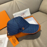 配盒子布袋，HERMÈS (爱马仕)原单棒球帽，经典H， 正品开模订制，原版透气帆布面料+头层牛皮，原厂精钢调节扣，做工细致，时尚帅气质量超赞！ - Image 3