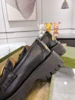 Gucci leather shoes, loafers - Image 8