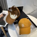 防尘袋
👒罗意威👒LOEWE新款原标设计棒球帽🧢质感超好，外部线条定位标准，做工精细，简约大气低价走量！ - Image 4