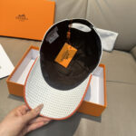 配盒子布袋，HERMÈS (爱马仕)原单棒球帽，经典H， 正品开模订制，原版透气帆布面料+头层牛皮，原厂精钢调节扣，做工细致，时尚帅气质量超赞！ - Image 7