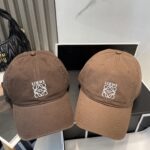 防尘袋
👒罗意威👒LOEWE新款原标设计棒球帽🧢质感超好，外部线条定位标准，做工精细，简约大气低价走量！ - Image 5