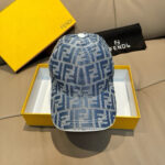 New shipment!Comes with box bag, Fendi's new original baseball cap, double F-jacquard, a perennial hot selling item at the counter, with excellent reputation. Customized 1:1 mold, original jacquard sail fabric+top layer cowhide, lightweight and breathable! Excellent quality, basic head circumference of 56, adjustable patch. - Image 2