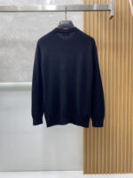 Hermes 2025ss Autumn/Winter New Product Fashionable and Casual Bottom Single Wear Round Neck Business and Leisure Basic High end Knitted 100% Pure Wool Sweater Comfortable and Warm! anti-pilling 👍🏼 Non irritating to the skin, suitable for close fitting, luxurious classic element design! There isn't much complicated craftsmanship involved, just the fusion of design and material. Simple European style autumn and winter essential counter size: M-3XL - Image 9