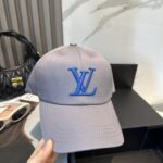 路易威登棒球帽LouisVuitton👒😍新款LV棒球帽，重工打造♥完美刺绣，高端大气，百搭款🤗男女通用！ - Image 5