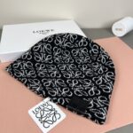 罗意威loewe官网经典款针织帽！小红书热卖爆款！穿搭神气！男女同款，加厚更保暖，时尚流行🌸质感一流，秋冬保暖最佳名品，赶紧订购哦，跑量款 - Image 7