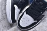 ▪🐼权威实拍💯#FD54530
新货🚀#顶级 Fragment x Union x Air Jordan 1 Retro High PK NRG 高帮aj1 乔丹一代经典复古运动篮球板鞋 洛杉矶品牌Union与Jordan合作推出的AJ1联名版本 近日洛杉矶时尚名所UNION LA与Jordan Brand联手为我们带来了UNION LA x Air Jordan 1 High 鞋款 鞋款采用解构、撞色以和补丁图案点缀的设计 鞋面结合了 全新解构皇家蓝 高帮 篮球鞋 货号：IO7847-001   尺码: 36 36.5 37.5 38 38.5 39 40 40.5 41 42 42.5 43 44 45 - Image 8