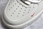 ▪️细节鉴定
NK Air Force 1'07 Low 斯图西联名 空军一号低帮休闲板鞋