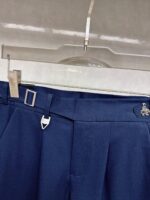Prada's latest collection for autumn/winter 2025 in Asia! High end customized slim fit business casual pants with original hardware, suitable for daily business and leisure. The upper body effect is super positive, the three-dimensional slim fit lifts the buttocks, and the leg lines are fully highlighted. It contains special cotton fabric from Tencel! Belonging to the type of yarn dyed cotton! The texture is tight and delicate, making the upper body very comfortable and stylish, and extremely practical and versatile. It is definitely worth buying! Regular customers must receive recommendations!! Size: 29-36 - Image 5