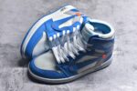 ▪🐼权威实拍💯#SI36860
新货🚀#OFF-WHITE x Air Jordan AJ1 Retro High OW联名北卡蓝 AQ0818-148 外贸特供批次 终端控货优势输出 新配色不断更新开发 市场中端王者 全套原纸板楦头开发 确保原汁原味 完美呈现一代版型 一比一鞋头弧度高度鞋身弧度 此版本只针对中端市场 细节品控鞋型随意秒杀市面同价位 鞋型完美 不臃肿别扭 头层皮料加持 用料绝不含糊 进口玻璃冲刀皮料裁剪零毛边 电脑针车工艺 超高鞋面清洁度 最高QC检验标准 控制溢胶瑕疵 原盒原配 飞翼3D高频深度立体 工艺方面大到整体鞋型 漏斗收腰 底线拉帮 LOGO立体程度 小到针眼排布 载片对称 冲孔效果 鞋标规范 鞋垫背胶等等 无一不是口碑收割 每双都是一个回头客 SIZE：36 36.5 37.5 38 38.5 39 40 40.5 41 42 42.5 43 44 44.5 45 46 47.5 - Image 7