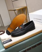 Gucci leather shoes, loafers - Image 4