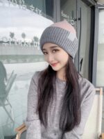 罗意威loewe官网经典款针织帽！小红书热卖爆款！穿搭神气！男女同款，加厚更保暖，时尚流行🌸质感一流，秋冬保暖最佳名品，赶紧订购哦，跑量款 - Image 3