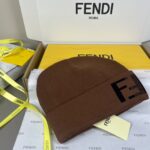 💰 FENDI's official website recommends a knitted hat that is popular among fashion bloggers for autumn and winter. It hides a subtle sense of luxury, with every line exuding a clean and elegant style. It is simple yet not simple, generous yet not out of style, and every detail showcases high-end taste. The sense of fashion becomes more and more enduring in restraint. - Image 6
