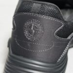 𝐂𝐇𝐑𝐈𝐒𝐓𝐈𝐀𝐍 𝐃𝐈𝐎𝐑 𝐁𝟯𝟬 迪奥火爆情侣休闲鞋【撞脸NB？现已是D奥B30】时代 顺应复古市场趋势的「Dad Shoes」风格鞋款！ 鞋舌上的Dior标志，也注明了这双鞋的型号为 B30！运用了质感细腻的皮革与网眼布面材 质拼接成鞋身，鞋身两侧贴有显眼的反光字母CD表明身份，鞋身多处线条勾勒细节，让鞋子整体看起来不那么单调。搭载奶油色EVA、橡胶混合大底，复古风十足 Size：女码35-39
男码39-44 - Image 6