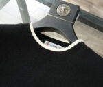 The 2025 Mongolian autumn and winter new sweater, the classic badge of the Moncler series, is made of luxurious fabrics to create a contemporary style. A Mongolian sweater that can be worn outside is not only warm, but also stylish. It is a fashionable winter armor for players. The wool blend material is soft and skin friendly, and the smooth lines and strong contrast color matching make it more trendy and dynamic. The combination of urban feeling and outdoor skills breaks the dullness of winter. Your winter style is still missing a Mongolian Logo sweater.Counter size: M~3XLRecommended codes for height and weight that can be reported - Image 5