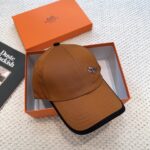 💰新款出货 HERMÈS (爱马仕)最新款原单棒球帽，拼色H，正品开模订制，原版透气帆布面料+原厂精钢调节扣，做工细致，时尚帅气质量超赞！ - Image 5