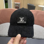 LV 路易威登 秋冬新款经典休闲潮流款 上架简约棒球帽出门旅游，绝对要入手的一款 - Image 8