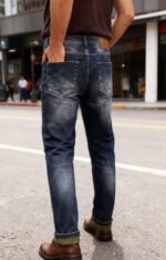 【Gucci Jeans | Classic Denim, Engraved with Luxury DNA】 When street style meets haute couture, a pair of jeans can become a badge of status.
Deconstructing the language of denim with centuries-old craftsmanship, we infuse every inch of fabric with a modern attitude and luxurious details, making everyday wear a silent declaration of taste.
✨ A pair of jeans is an attitude, and even more so, a legacy.
It's not just a wardrobe essential, but also an interpretation of the brand's spirit—
"From suitcases to jeans, we have always defined the boundaries of luxury with the ultimate craftsmanship."
Sizes: 28-42