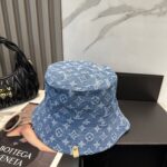 LV路易威登官网同步高版本 新款牛仔渔夫帽
火爆技术升级，洗水牛仔风街头风十足
更符合现在时尚小哥哥小姐姐的style，机场街拍超飒！ - Image 6
