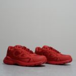 𝐂𝐇𝐑𝐈𝐒𝐓𝐈𝐀𝐍 𝐃𝐈𝐎𝐑 𝐁𝟯𝟬 迪奥火爆情侣休闲鞋【撞脸NB？现已是D奥B30】时代 顺应复古市场趋势的「Dad Shoes」风格鞋款！ 鞋舌上的Dior标志，也注明了这双鞋的型号为 B30！运用了质感细腻的皮革与网眼布面材 质拼接成鞋身，鞋身两侧贴有显眼的反光字母CD表明身份，鞋身多处线条勾勒细节，让鞋子整体看起来不那么单调。搭载奶油色EVA、橡胶混合大底，复古风十足 Size：女码35-39
男码39-44 - Image 4
