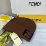 💰 FENDI's official website recommends a knitted hat that is popular among fashion bloggers for autumn and winter. It hides a subtle sense of luxury, with every line exuding a clean and elegant style. It is simple yet not simple, generous yet not out of style, and every detail showcases high-end taste. The sense of fashion becomes more and more enduring in restraint. - Image 3