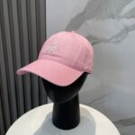 防尘袋
👒罗意威👒LOEWE新款原标设计棒球帽🧢质感超好，外部线条定位标准，做工精细，简约大气低价走量！ - Image 2