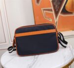 Prada bags - Image 5