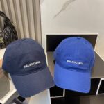 Balenciaga Balenciaga baseball cap. My family has already mastered Balenciaga's craftsmanship, which is sure to be a hit. Balenciaga's new washed cotton baseball cap is a must-haveHeavy industry craftsmanship, double B letter logo, innovative and fashionable trendy styleExclusive physical shooting for both men and women, adjustable for both genders - Image 5